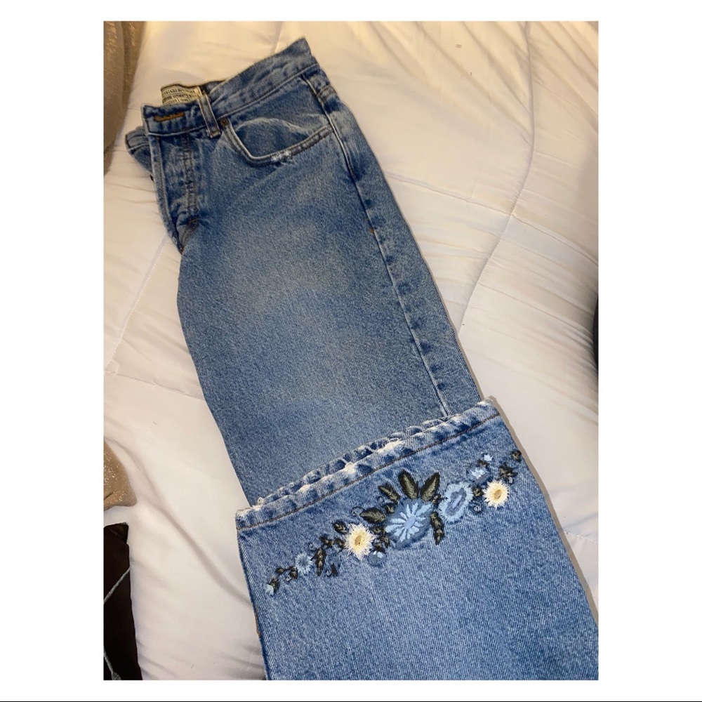 Vintage American Eagle Embroidered Jeans